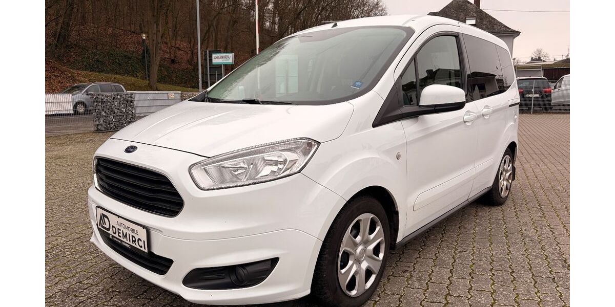 Ford Tourneo Courier 110.000 km 7.399 &euro; Montabaur 56410