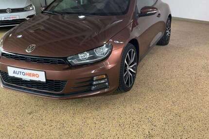 VW Scirocco 119.194 km 15.400 &euro; Köln 50739