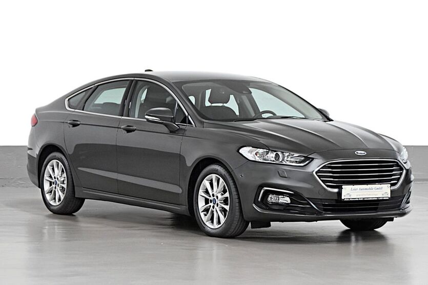 Ford Mondeo 81.176 km 17.990 € Düsseldorf 40597