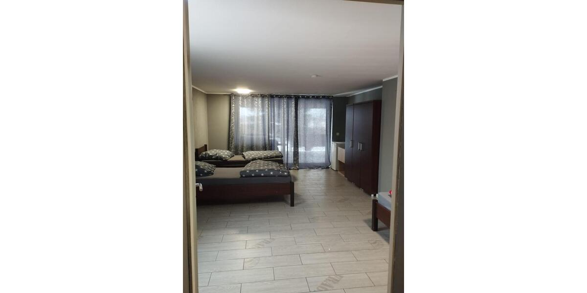 Einfamilienhaus Velten - 10 Zimmer, 500 m&sup2;, 5.000&euro; | Angebot:26361902