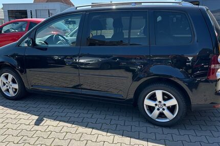 VW Touran 299.776 km 2.999 &euro; Lüdinghausen 59348