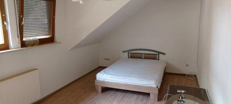 Etagenwohnung Steinau an der Straße - 2 Zimmer, 53 m&sup2;, 490&euro; | Angebot:26611141