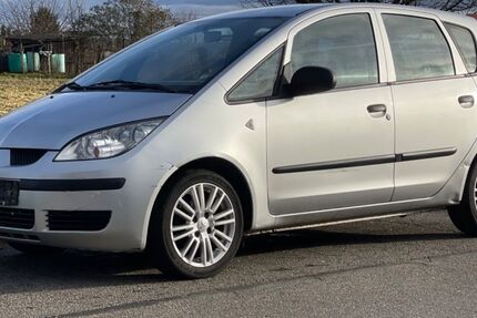 Mitsubishi Colt 120.000 km 2.900 &euro; Fellbach 70736
