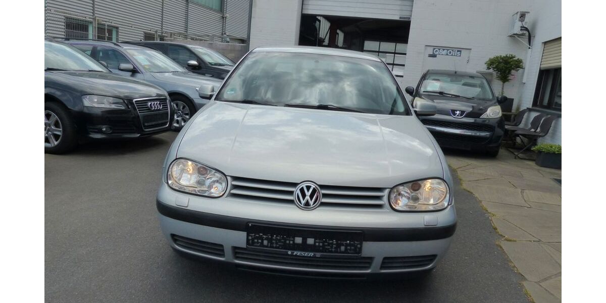 VW Golf 132.717 km 1.750 &euro; Eitorf 53783