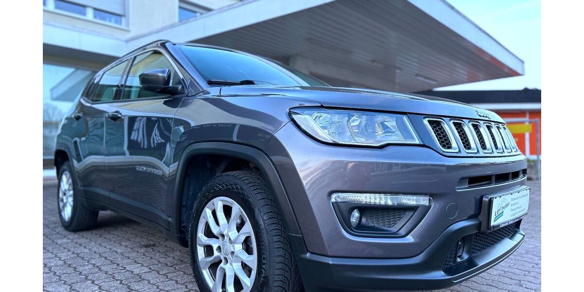 Jeep Compass 68.000 km 15.990 &euro; Losheim am See 66679