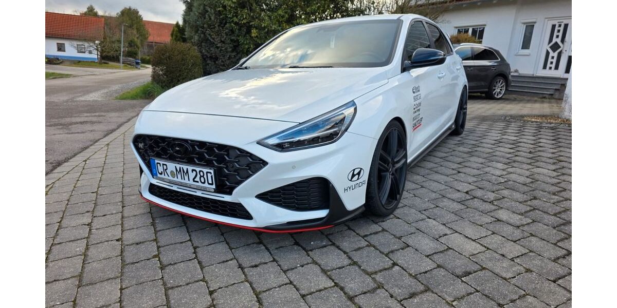 Hyundai i30 94.000 km 25.590 &euro; Vellberg 74541