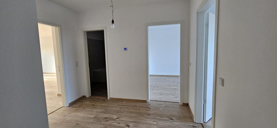 Etagenwohnung Oranienburg - 3 Zimmer, 88 m&sup2;, 1.496&euro; | Angebot:22930200