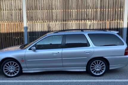 Ford Mondeo 215.215 km 8.900 &euro; Rosenheim 83026