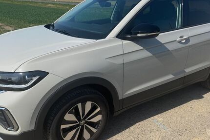 VW T-Cross 12.500 km 22.800 &euro; Braunschweig 38124