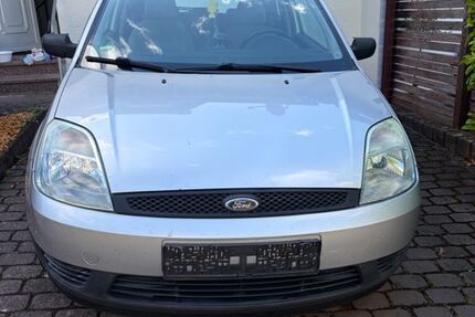 Ford Fiesta 207.209 km 1.750 &euro; Bad König 64732