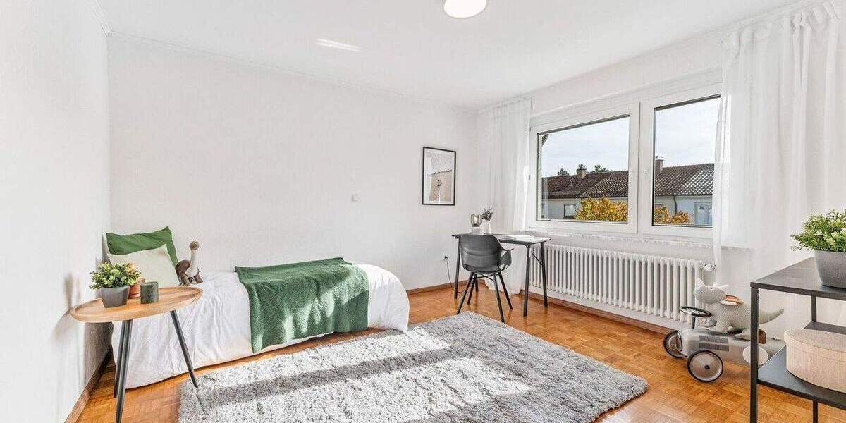 Ab sofort frei: Reihenhaus in Böfingen - perfekte Lage für Familien 4 zimmer