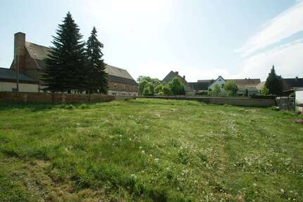 Grundstück zu verkaufen in Teutschenthal 55.000 € 712 m² zimmer