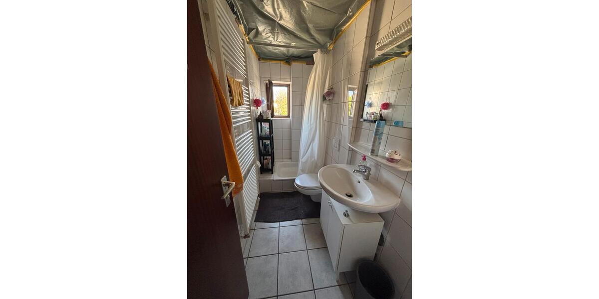 Dachgeschoßwohnung Stuttgart Bad Cannstatt - 1 Zimmer, 11 m&sup2;, 525&euro; | Angebot:26356548
