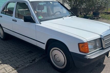 Mercedes-Benz 190 287.000 km 4.500 &euro; Neuenstadt-Stein a.K. 74196