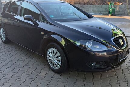 Seat Leon 246.987 km 2.390 &euro; Dietenhofen 90599