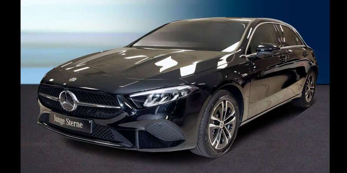 Mercedes-Benz A 250 2.792 km 34.900 &euro; Rheinbach 53359