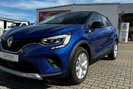 Renault Captur EVOLUTION Mild Hybrid 140 EDC 11.500 km 24.777 € Donauwörth 86609