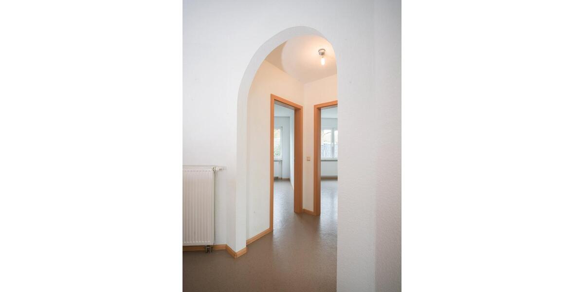 Hochparterre Saarbrücken West - 3 Zimmer, 75 m&sup2;, 179.000&euro; | Angebot:27003124
