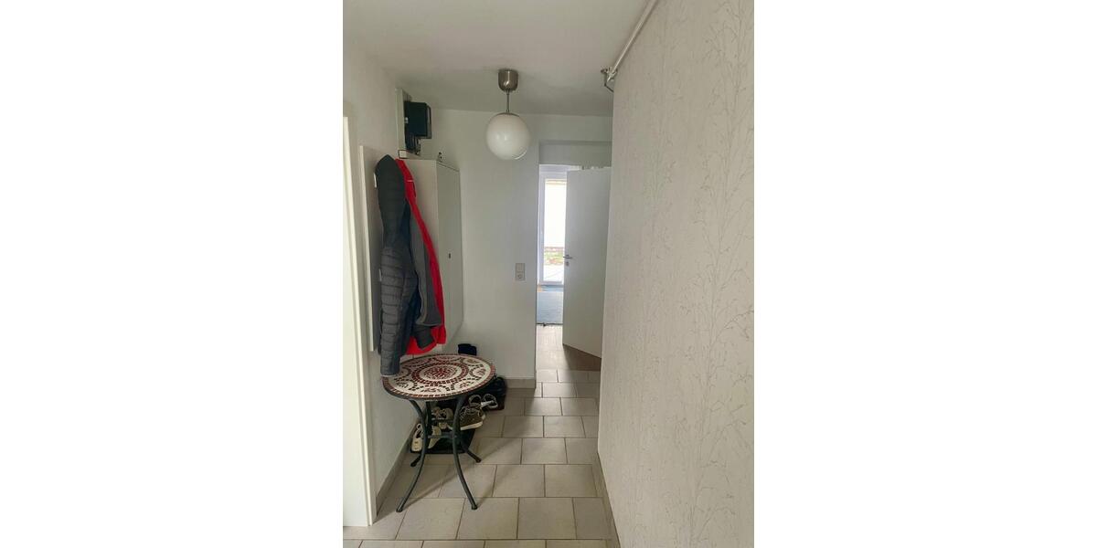 Haus mit Grundstück zu vermieten in LindenbergTauche. 300m Edeka 2.5 zimmer