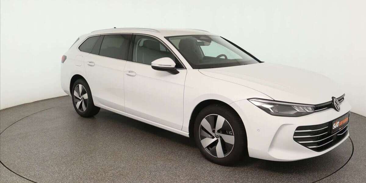 VW Passat 31.066 km 32.440 &euro; Garching 85748