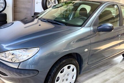 Peugeot 206 120.000 km 1.990 &euro; Merzig 66663