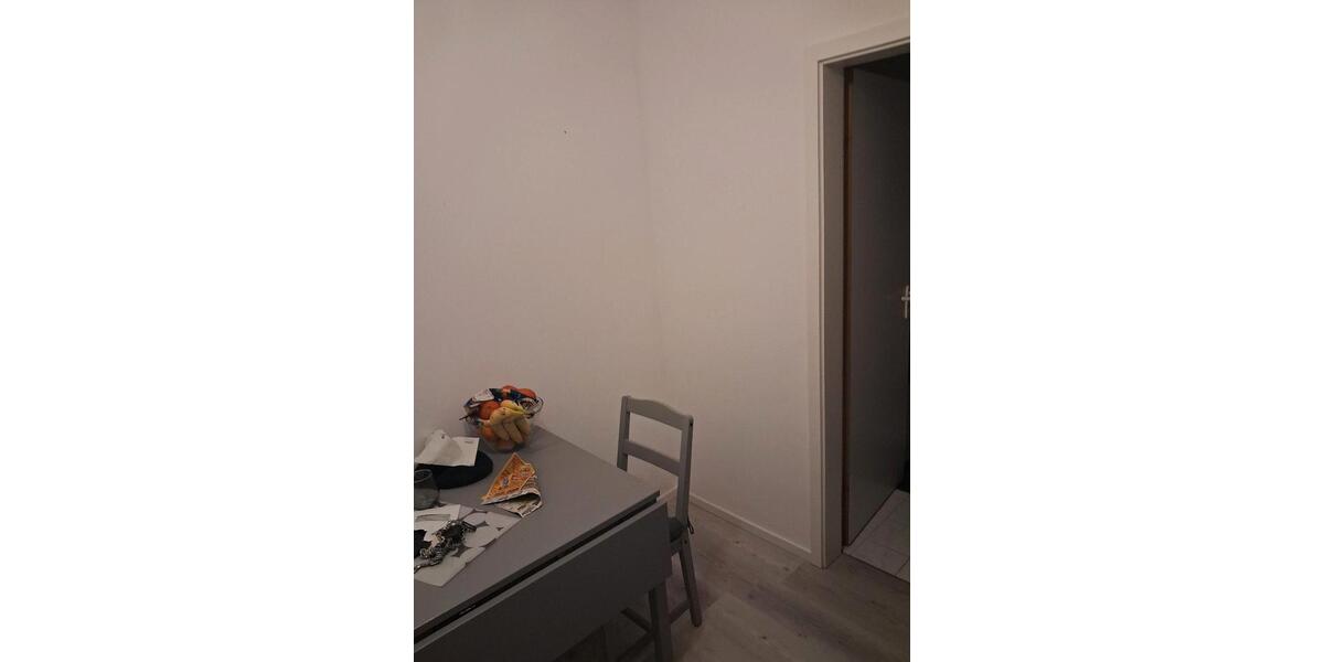 Erdgeschoßwohnung Regensburg Brandlberg - 4 Zimmer, 20 m&sup2;, 450&euro; | Angebot:25857755
