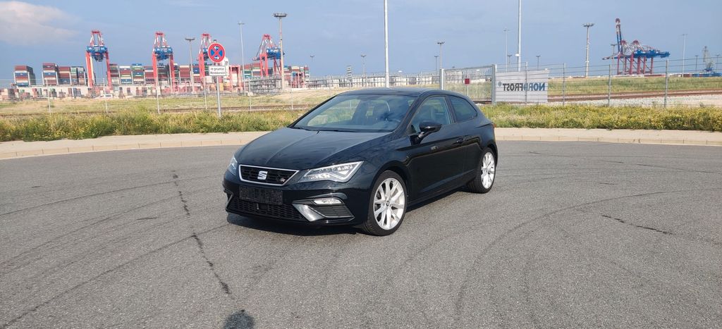 Seat Leon 99.900 km 12.500 &euro; Wilhelmshaven 26386