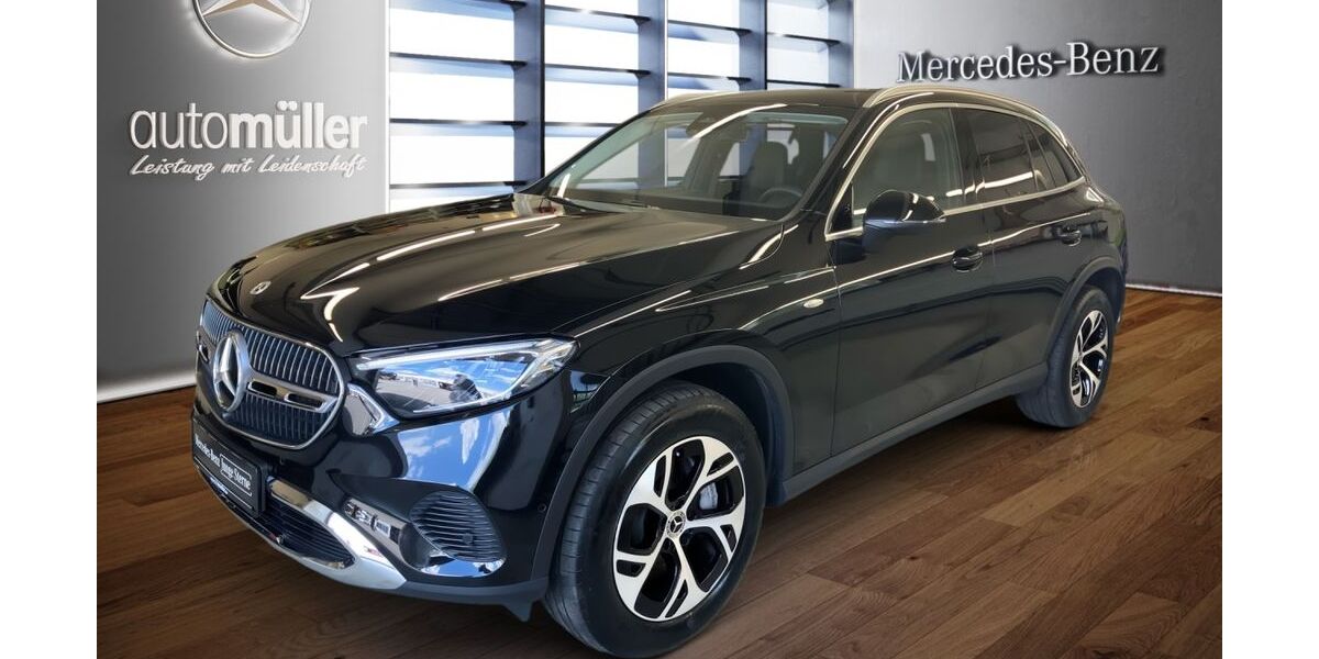 Mercedes-Benz GLC 300 12.212 km 58.880 &euro; Saalfeld 07318