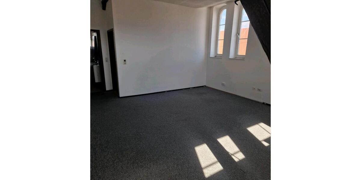 Etagenwohnung Kellmünz an der Iller - 4 Zimmer, 101 m&sup2;, 170.000&euro; | Angebot:27066666