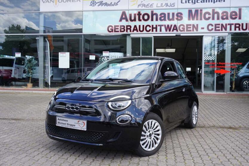 Fiat 500e 28.811 km 11.999 € Hamburg 22043