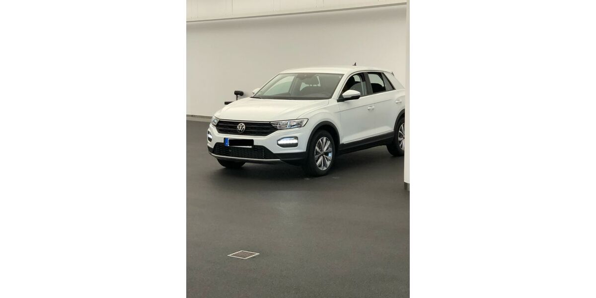 VW T-Roc 114.000 km 16.900 € München 81243