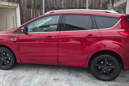 Ford Kuga 135.000 km 12.500 &euro; Sinzing 93161