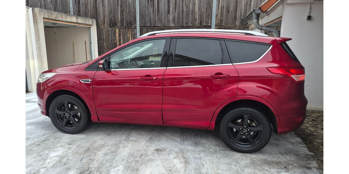 Ford Kuga 135.000 km 12.500 &euro; Sinzing 93161