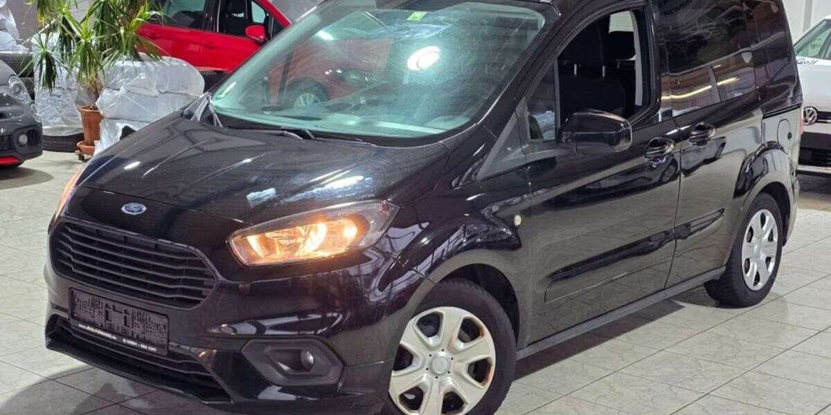 Ford Tourneo Courier 71.000 km 12.900 &euro; Ichenhausen 89335