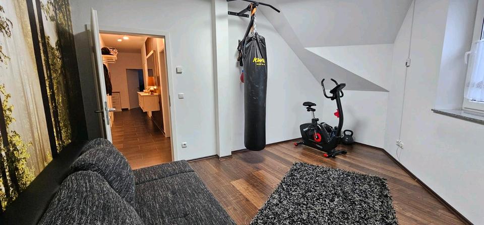 Dachgeschoßwohnung Gladbeck Brauck - 4 Zimmer, 136 m&sup2;, 369.000&euro; | Angebot:26698288