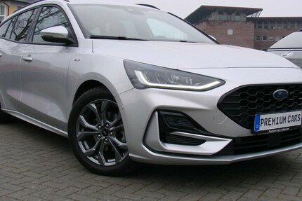 Ford Focus 1.5L TDCi ST-Line X ACC LED AHK HUD Bliss 12.043 km 25.980 &euro; Falkensee 14612