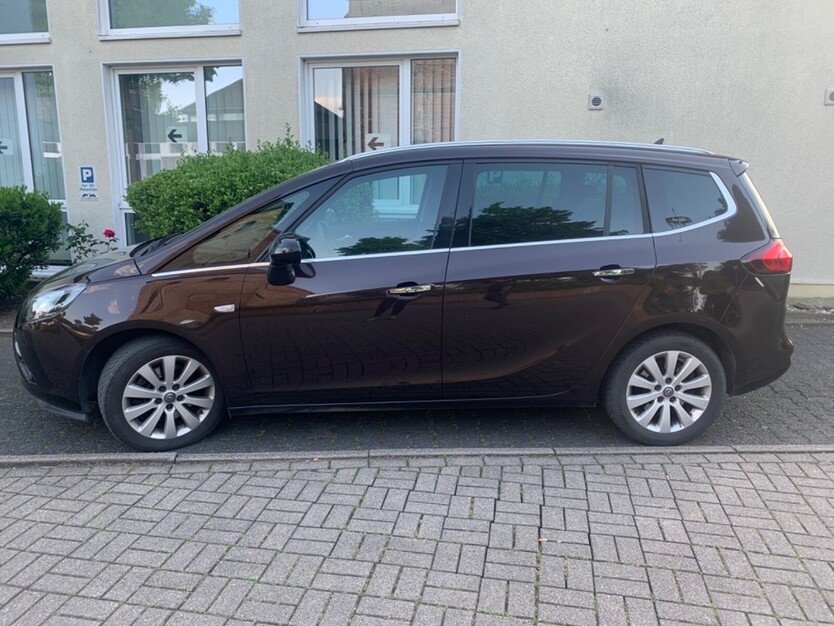 Opel Zafira Tourer C 163.000 km 10.000 € Castrop-Rauxel 44575