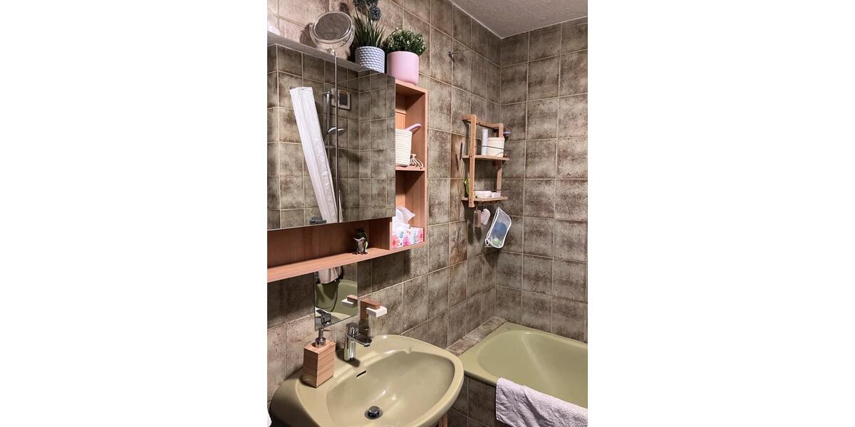 Etagenwohnung Saarbrücken Malstatt - 3 Zimmer, 67 m&sup2;, 159.000&euro; | Angebot:27096198