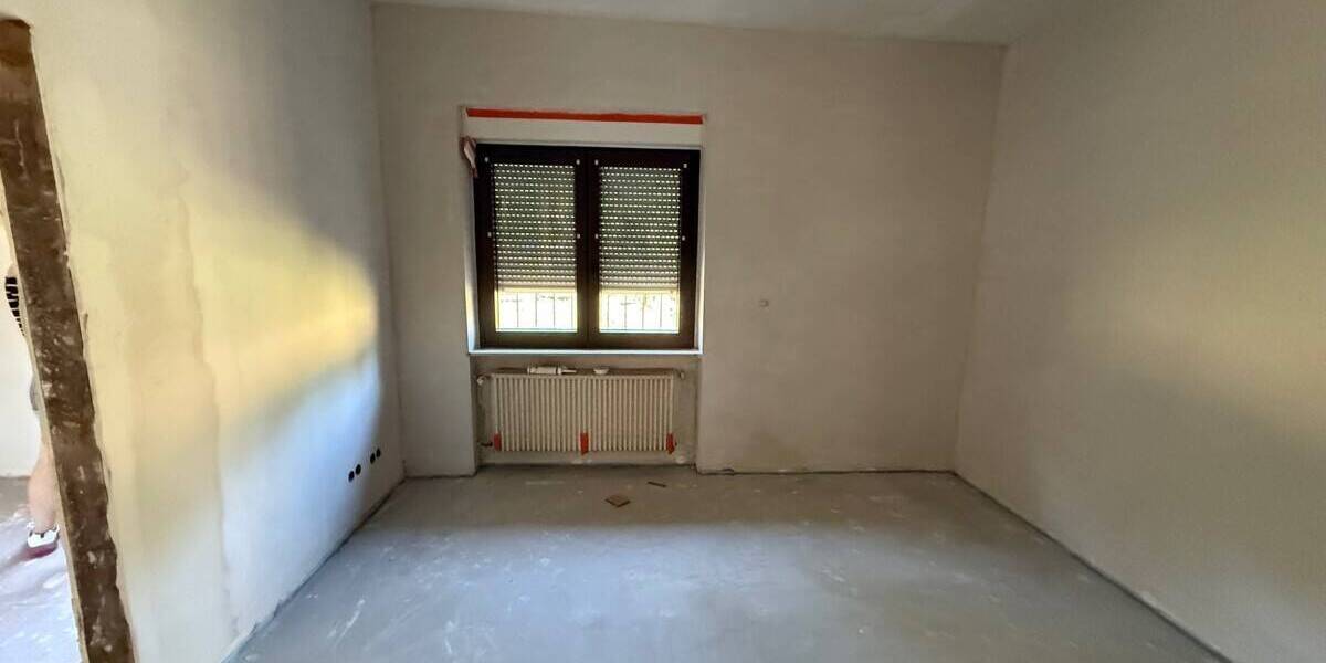 Einfamilienhaus Quierschied - 5 Zimmer, 230 m&sup2;, 199.000&euro; | Angebot:26378388