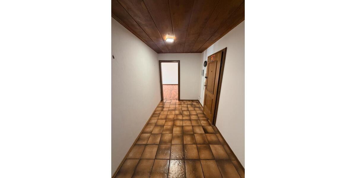 Etagenwohnung Puchheim - 3 Zimmer, 94 m&sup2;, 1.550&euro; | Angebot:25841145