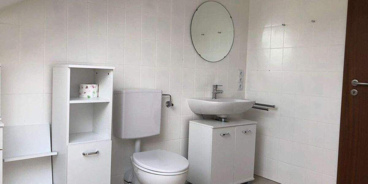 Etagenwohnung Warburg - 2 Zimmer, 79 m&sup2;, 189.000&euro; | Angebot:25673416