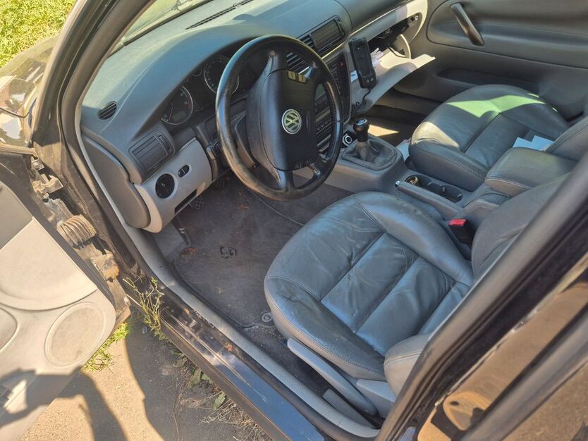 VW Passat 300.000 km 750 € Schleiden 53937
