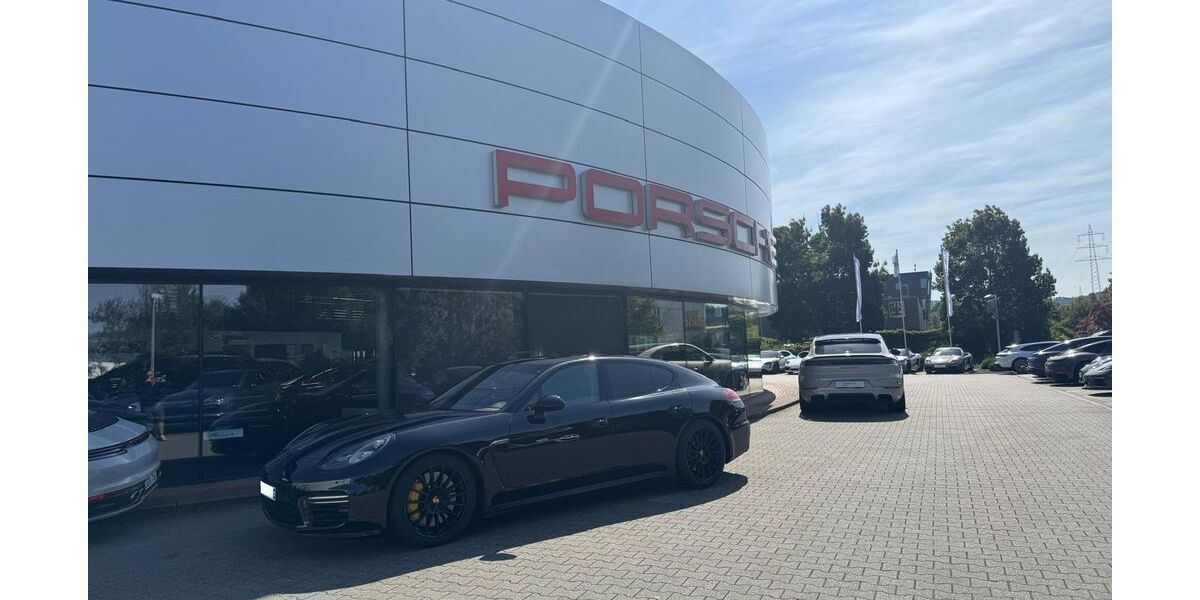 Porsche Panamera 77.000 km 65.000 &euro; Schalksmühle 58579