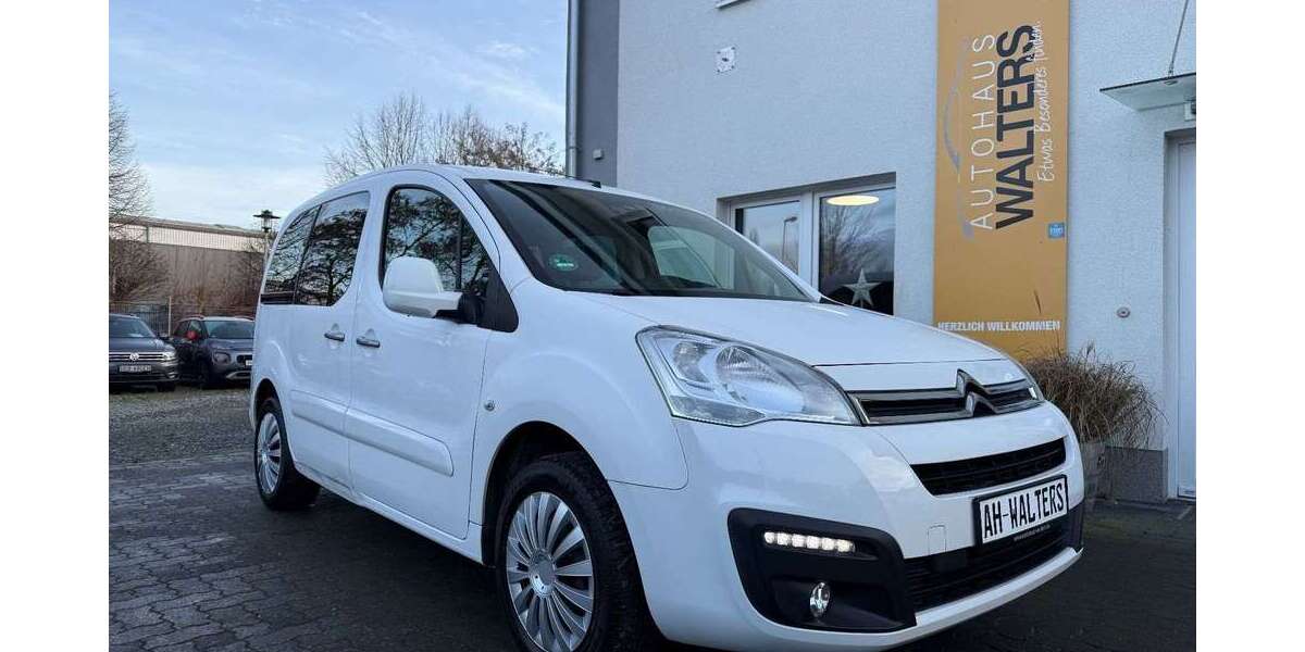 Citroen Berlingo 115.602 km 9.885 &euro; Stockelsdorf 23617