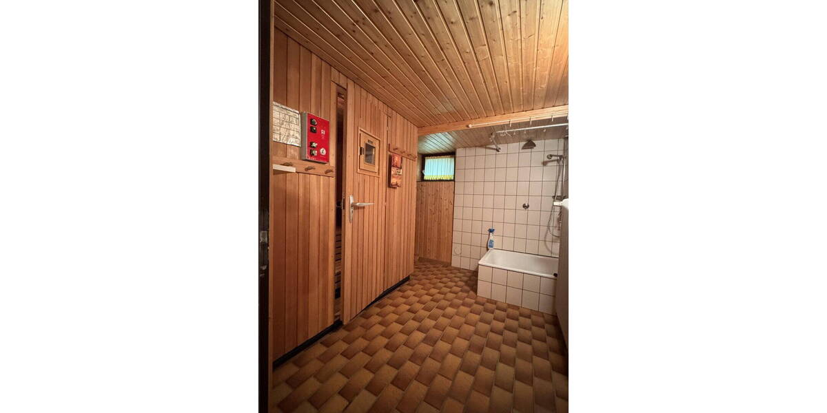 Einfamilienhaus Ellwangen - 7 Zimmer, 167 m&sup2;, 455.000&euro; | Angebot:26167080