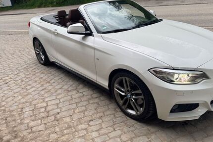 BMW 220