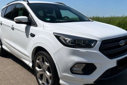 Ford Kuga 86.000 km 12.200 &euro; Erftstadt 50374