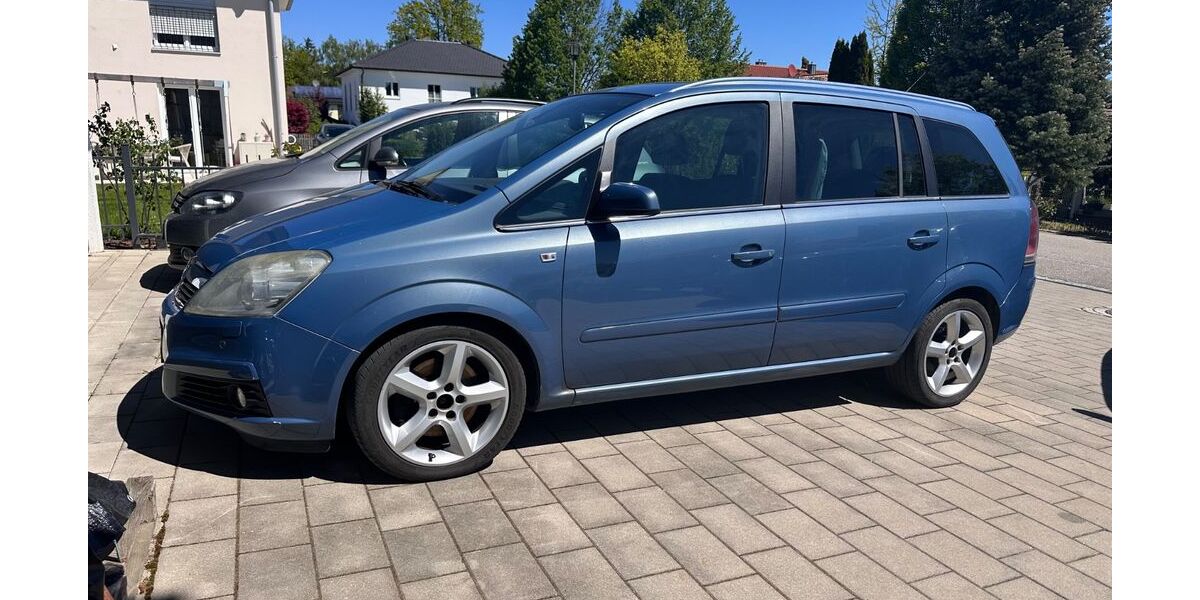 Opel Zafira 220.000 km 3.500 &euro; Erding 85435