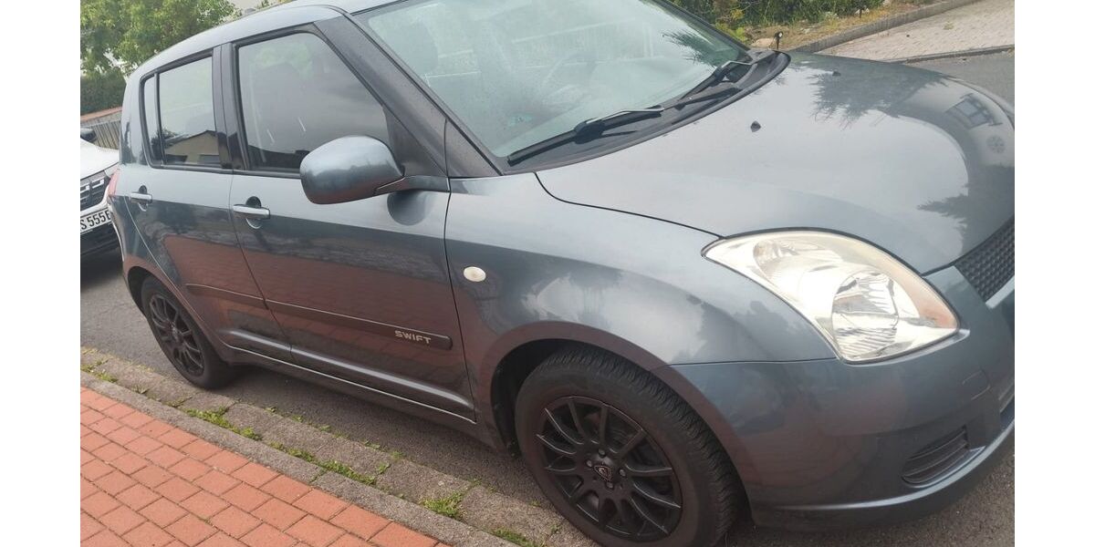 Suzuki Swift 229.000 km 999 &euro; Ahnatal 34292