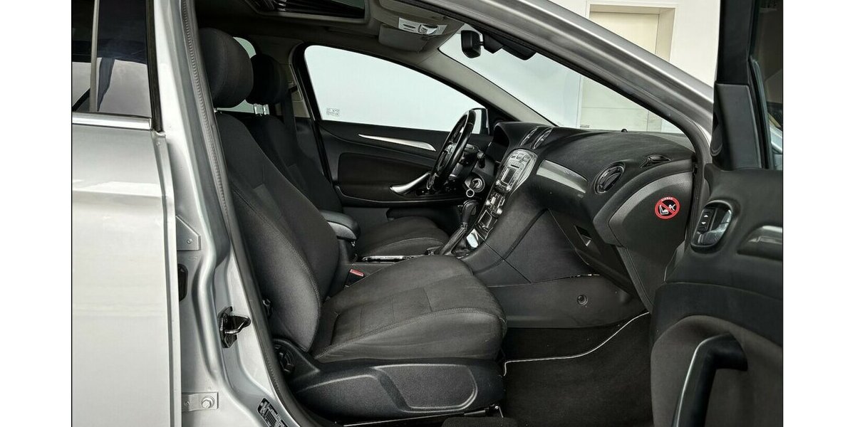 Ford Mondeo 2.0 SCI Aut Temp Stzhzg/belüftung SHD AHK 250.000 km 1.999 &euro; Stade 21682